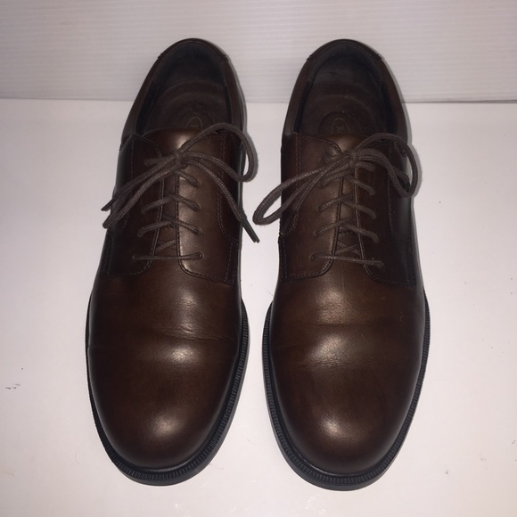 rockport derby shoes